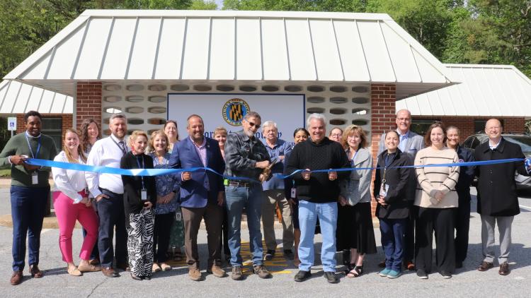Ribbon cutting to mark the reopening of the Isle of Wight Offices.